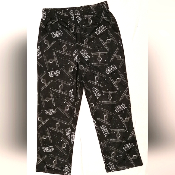 🔥SALE🔥 Disney Star Wars Darth Vader Boy's 2 Pc Pajamas Set NWT Size XS (4-5) - Picture 5 of 7